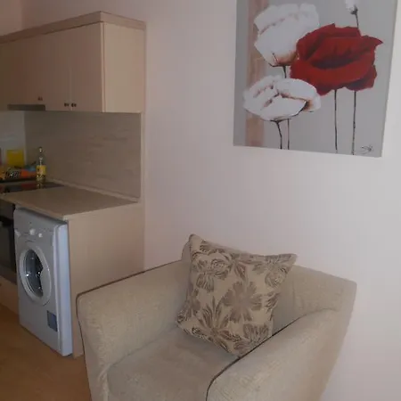 Aparthotel Aqua Dreams 3*