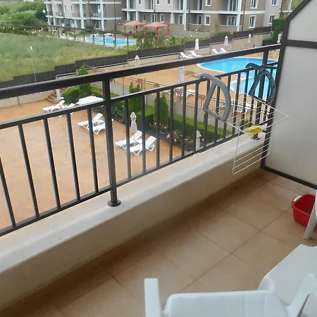 Aparthotel Aqua Dreams 3*